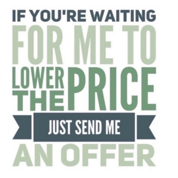 MICHAEL Kors Blue Wash Studded Women’s Capris Jeans Size 2 - Picture 11 of 11